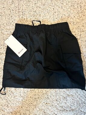 Lululemon Nylon Cargo Mini Skirt Black Size XS NWT Gorpcore LW8BAKES Athleisure